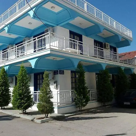 Nitsas Studio's 2* Kremastí